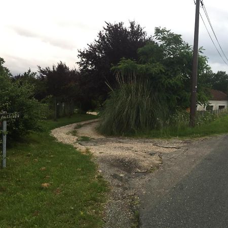 Loft Ravissant Avec Parking Gratuit Sur Place Ledat Bagian luar foto