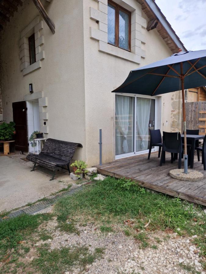 Loft Ravissant Avec Parking Gratuit Sur Place Ledat Bagian luar foto